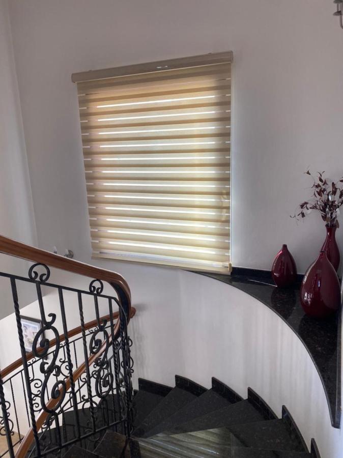 Episkopi Villa, Luxury 4 Bedroom With Pool - Limassol Eksteriør billede